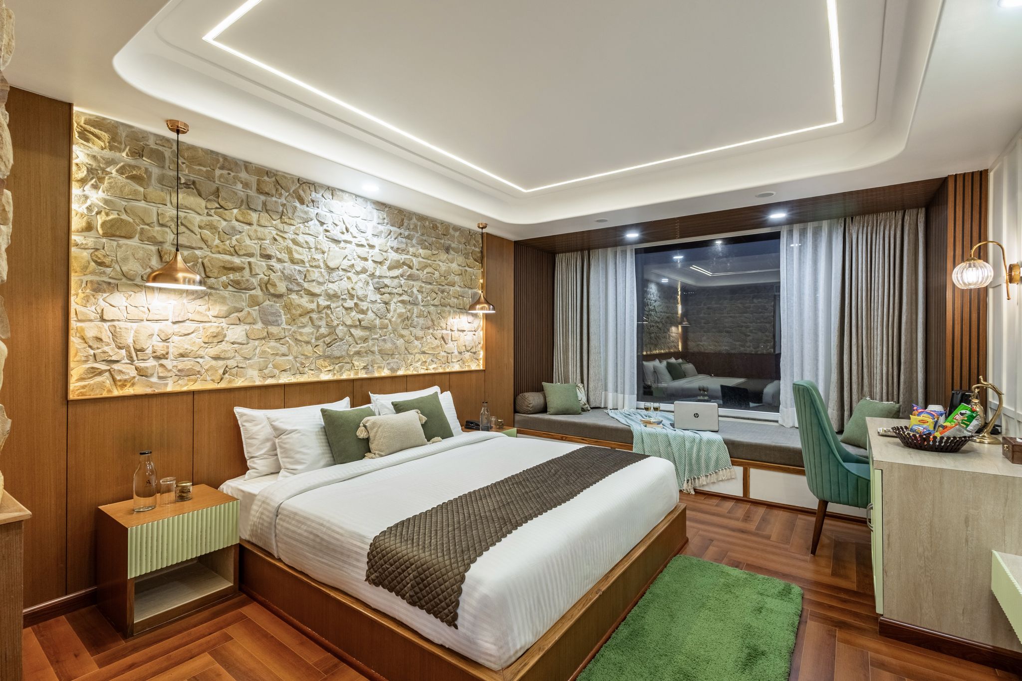Alaya Stays 3BHK with Garden -Evaara Woods Ridge