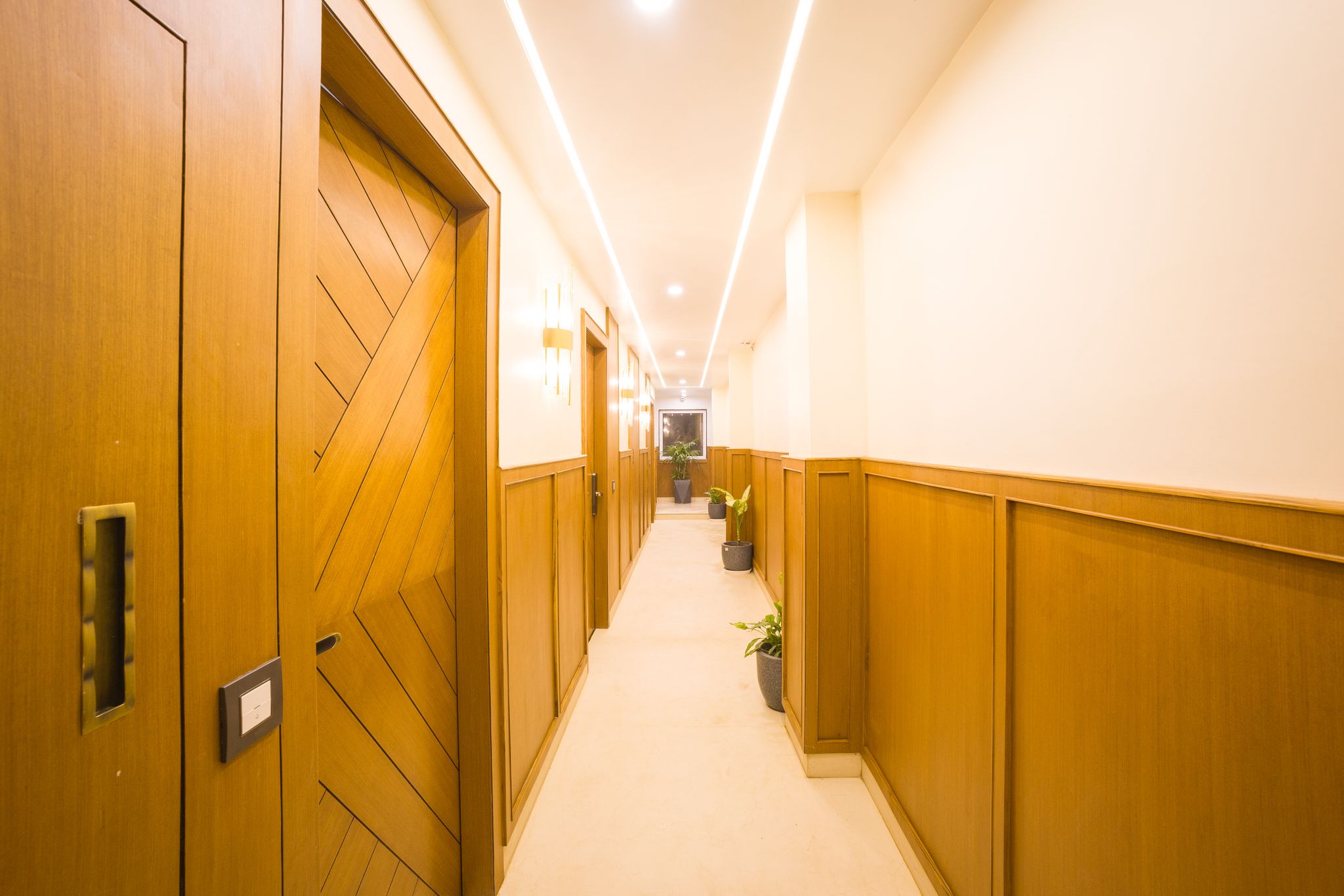 Alaya Stays 3BHK with Garden -Evaara Woods Ridge