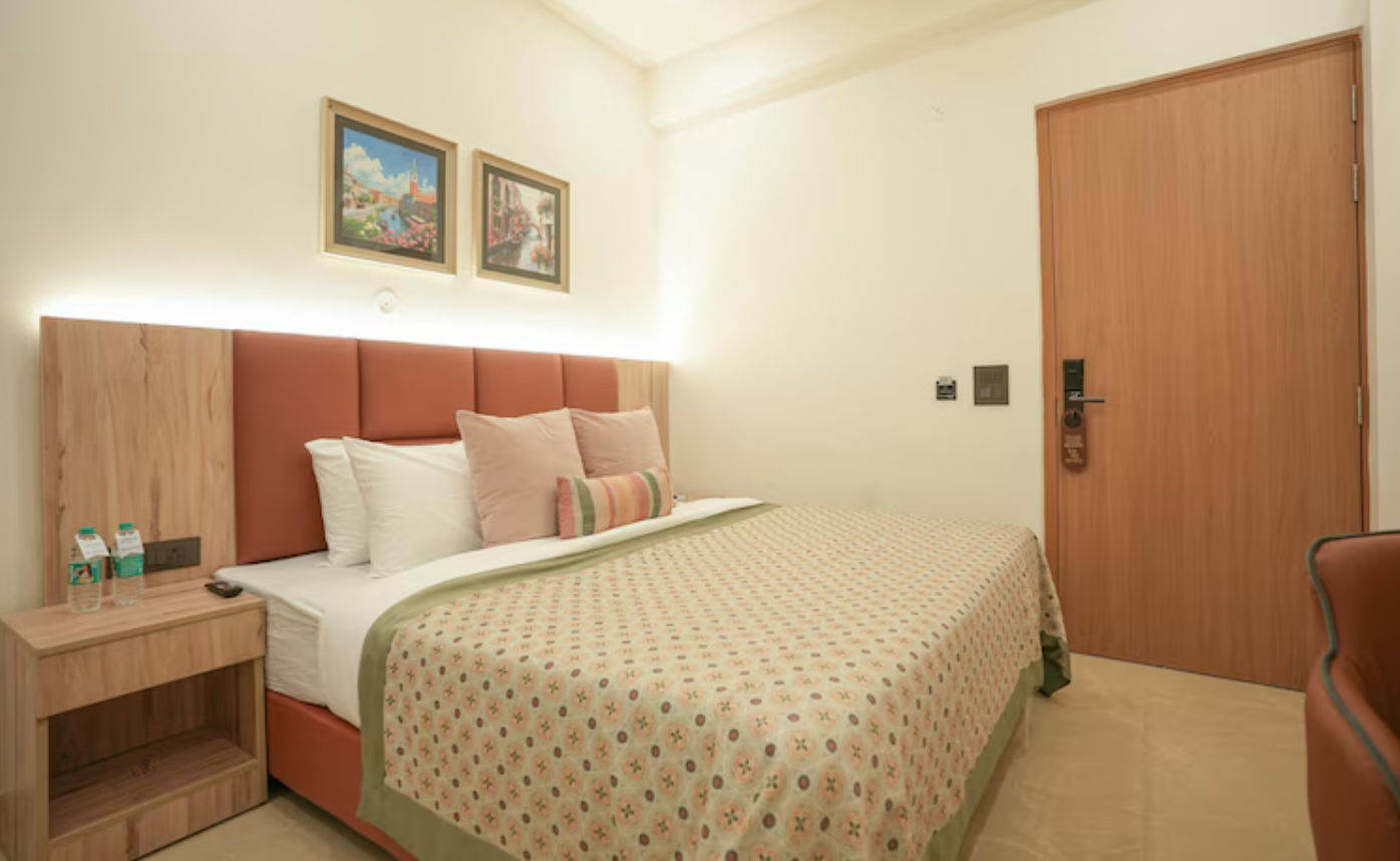 Kaashvi Residency - Managed by Atithi House Standard Room 4