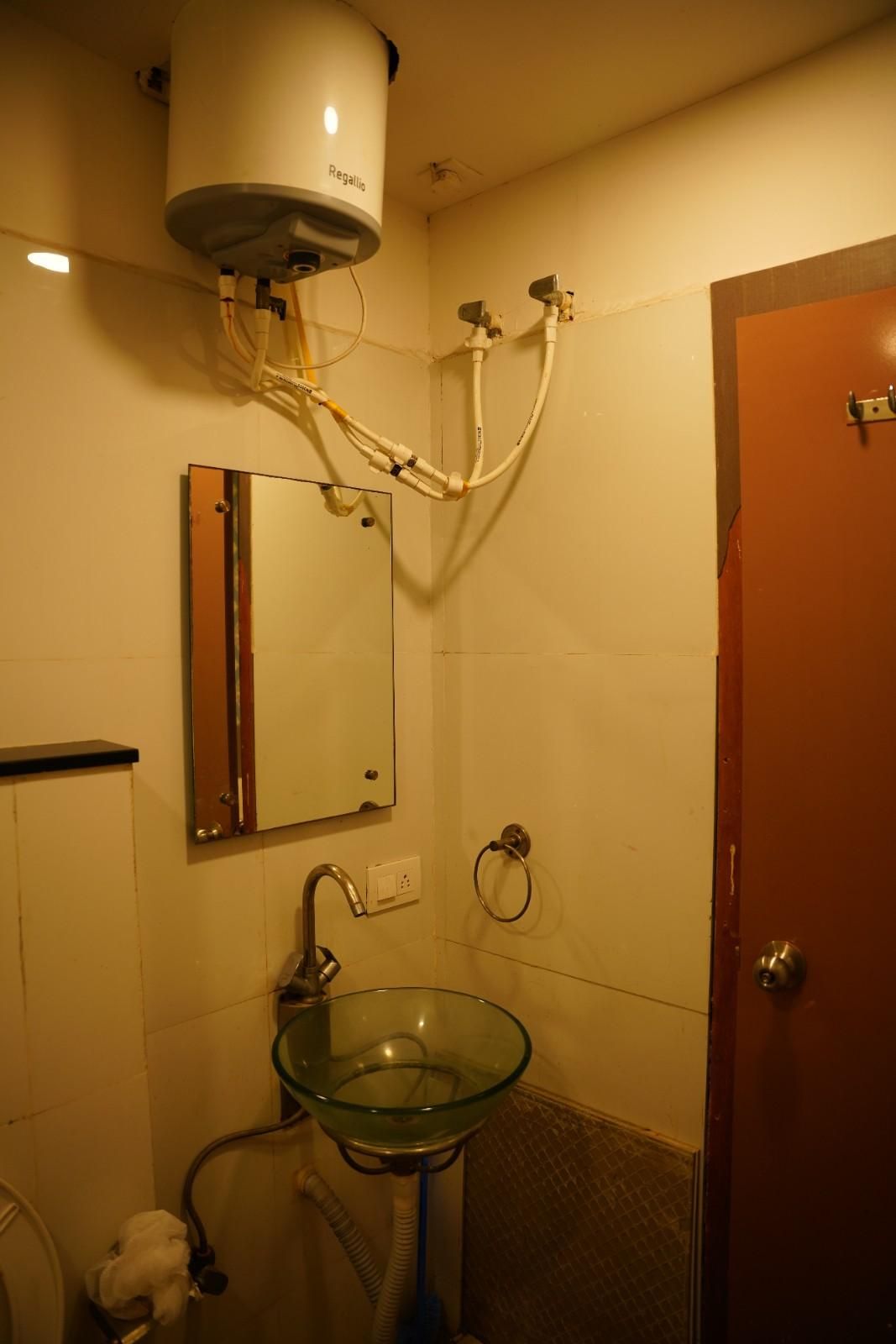 Hotel Luxury Stay Inn Deluxe Room Ac 19