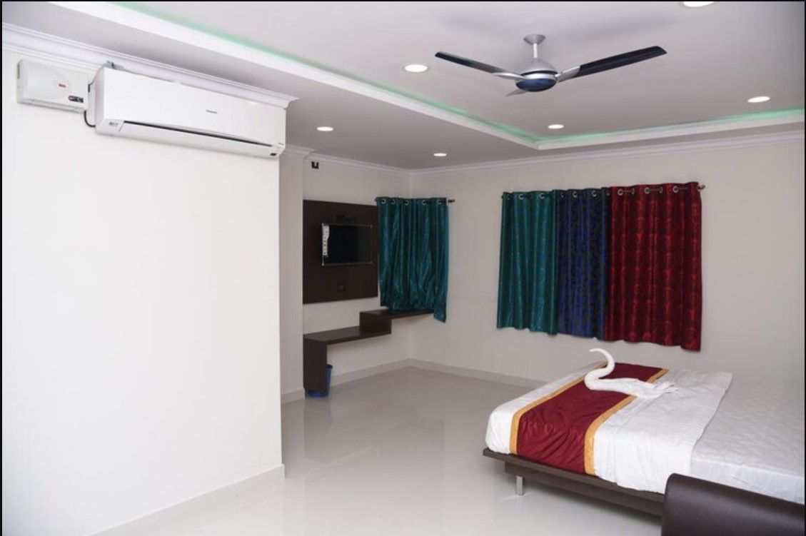 The Grand Kubera Deluxe Non AC 3