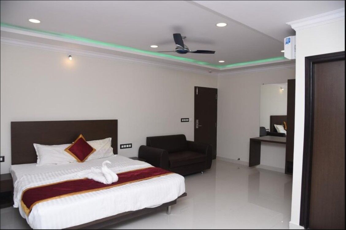 The Grand Kubera Deluxe Non AC 4