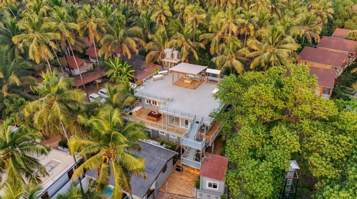 ELIVAAS House of Neptune 3 BHK Cottage with Terrace & Gazebo on the Beach