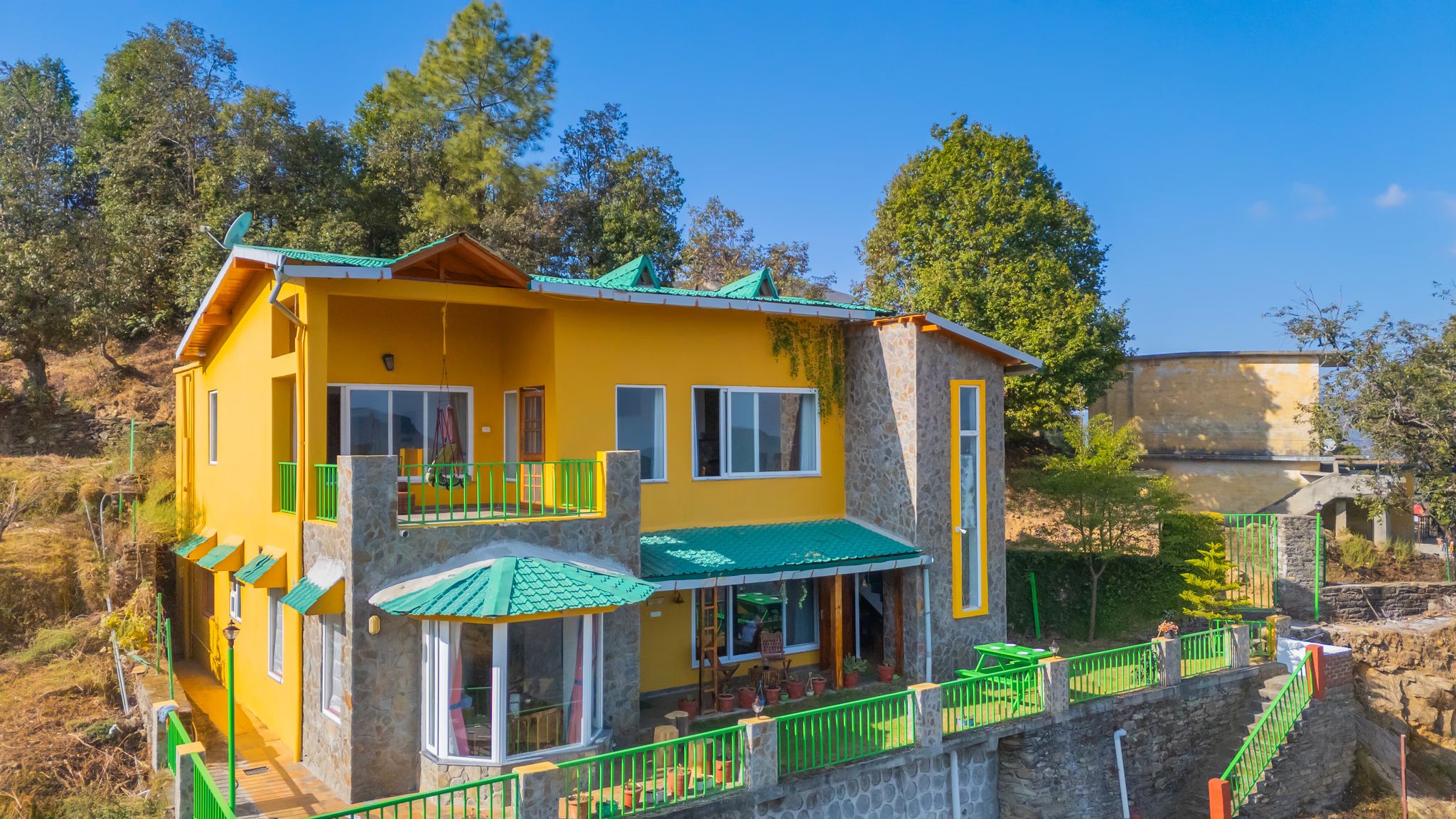 Alaya Stays Nirvana Sierra 2 BHK Villa with Garden