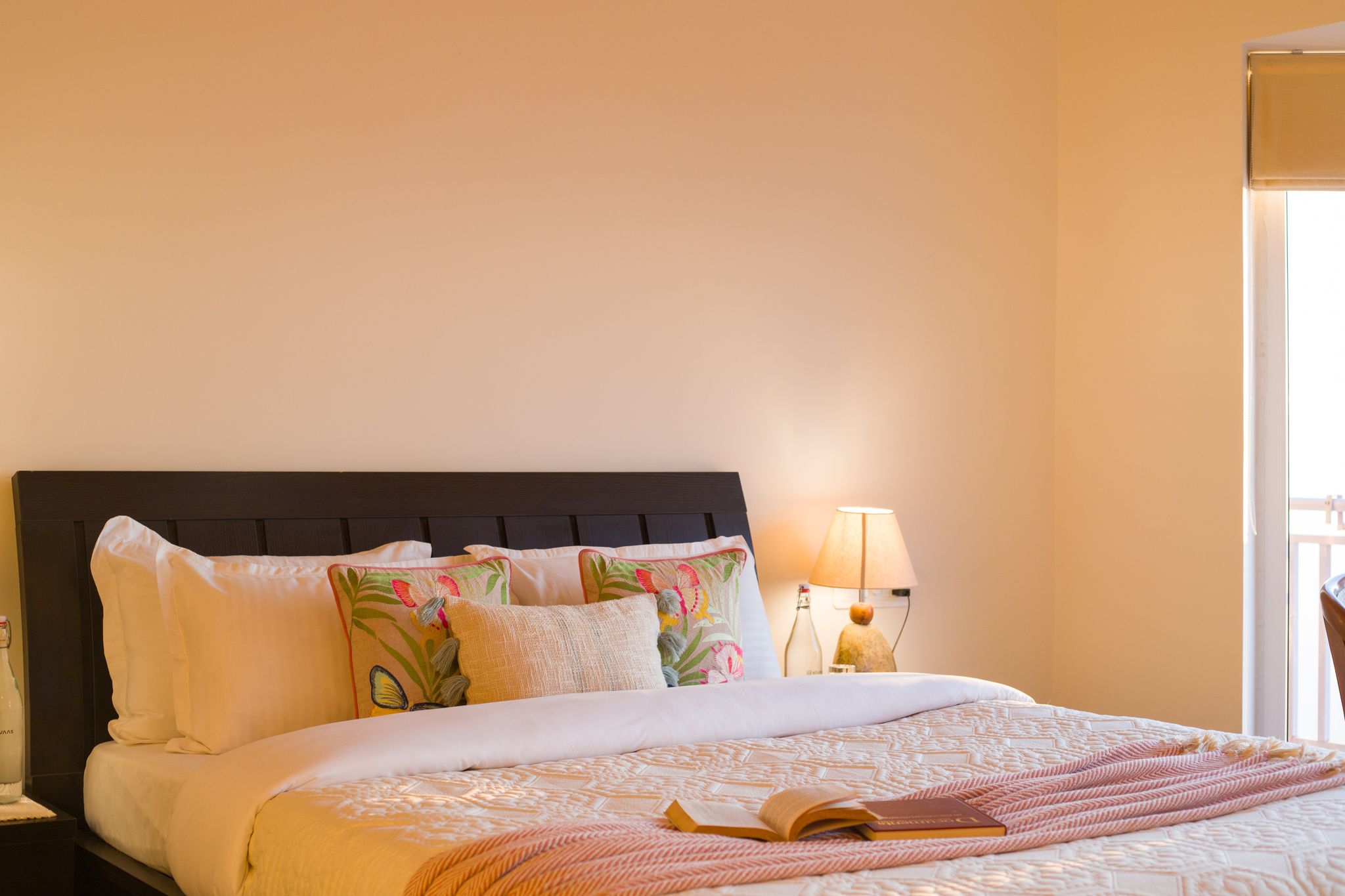 ELIVAAS CliffSide - 3BHK Plus Attic Villa with Scenic Views 3 BHK 8