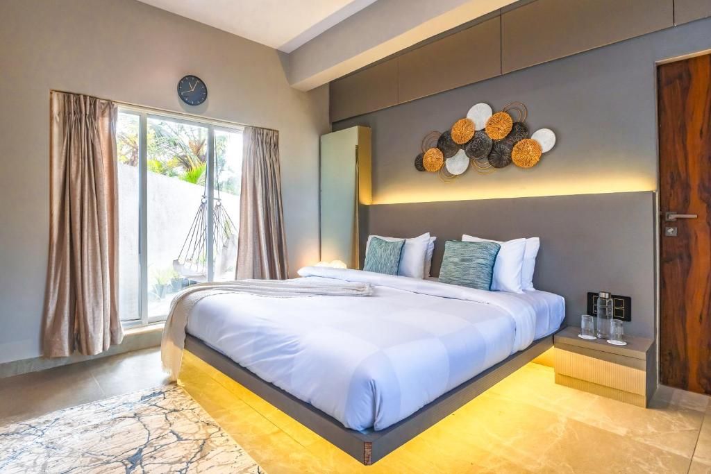 ELIVAAS Moonlit Retreat - 3 BHK Villa with Pool 3 BHK Villa with Pool 4