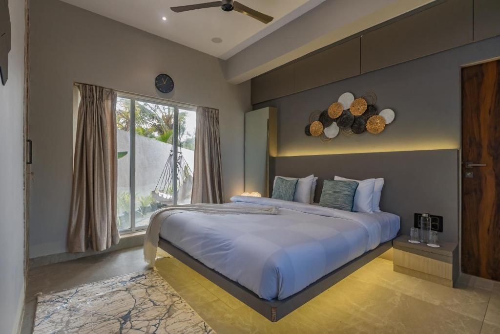 ELIVAAS Moonlit Retreat - 3 BHK Villa with Pool 3 BHK Villa with Pool 2