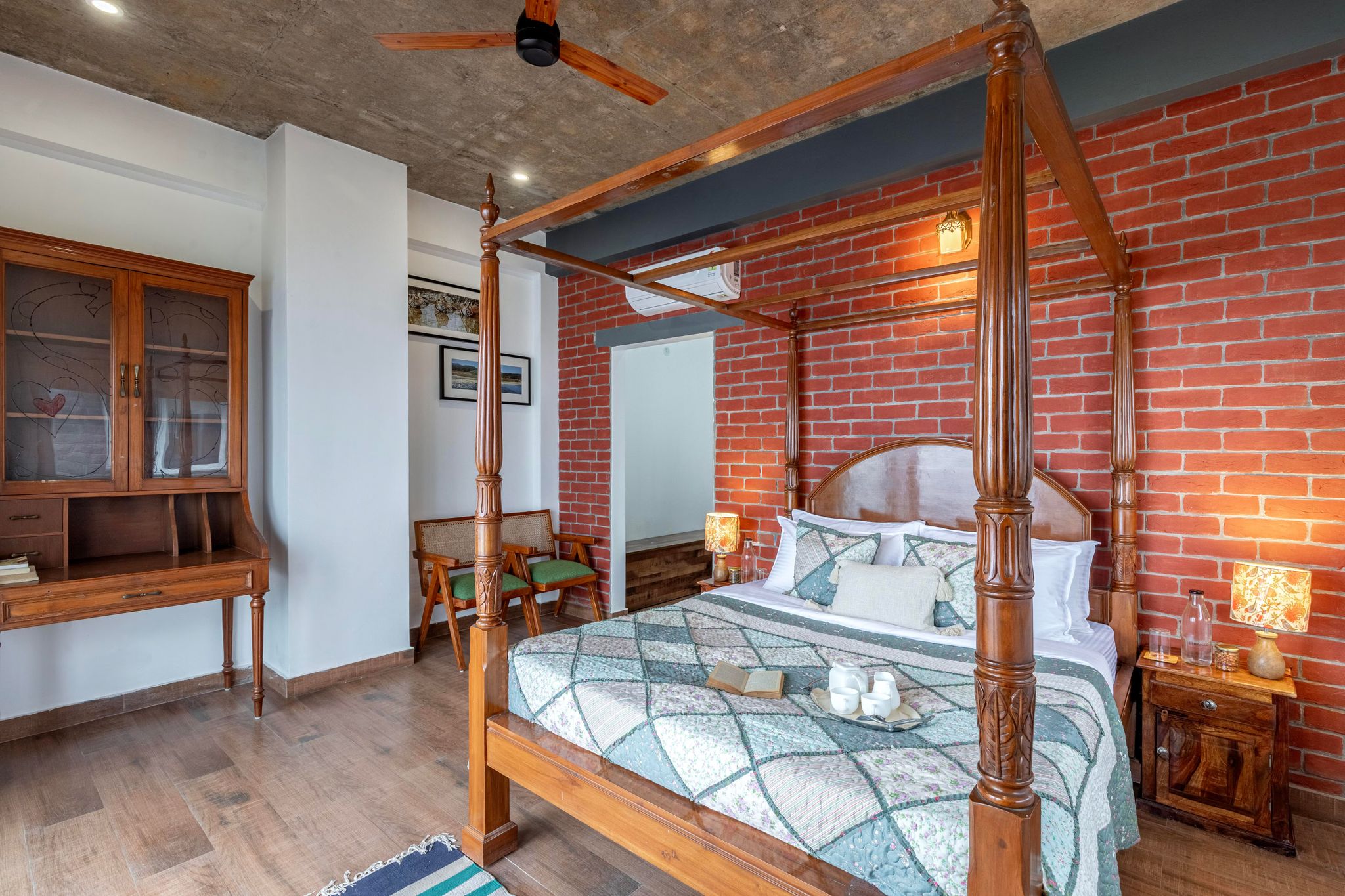 ELIVAAS Goldencrest - 6 BHK Villa Nestled in the Hillside of Kasauli 6 BHK Villa 15