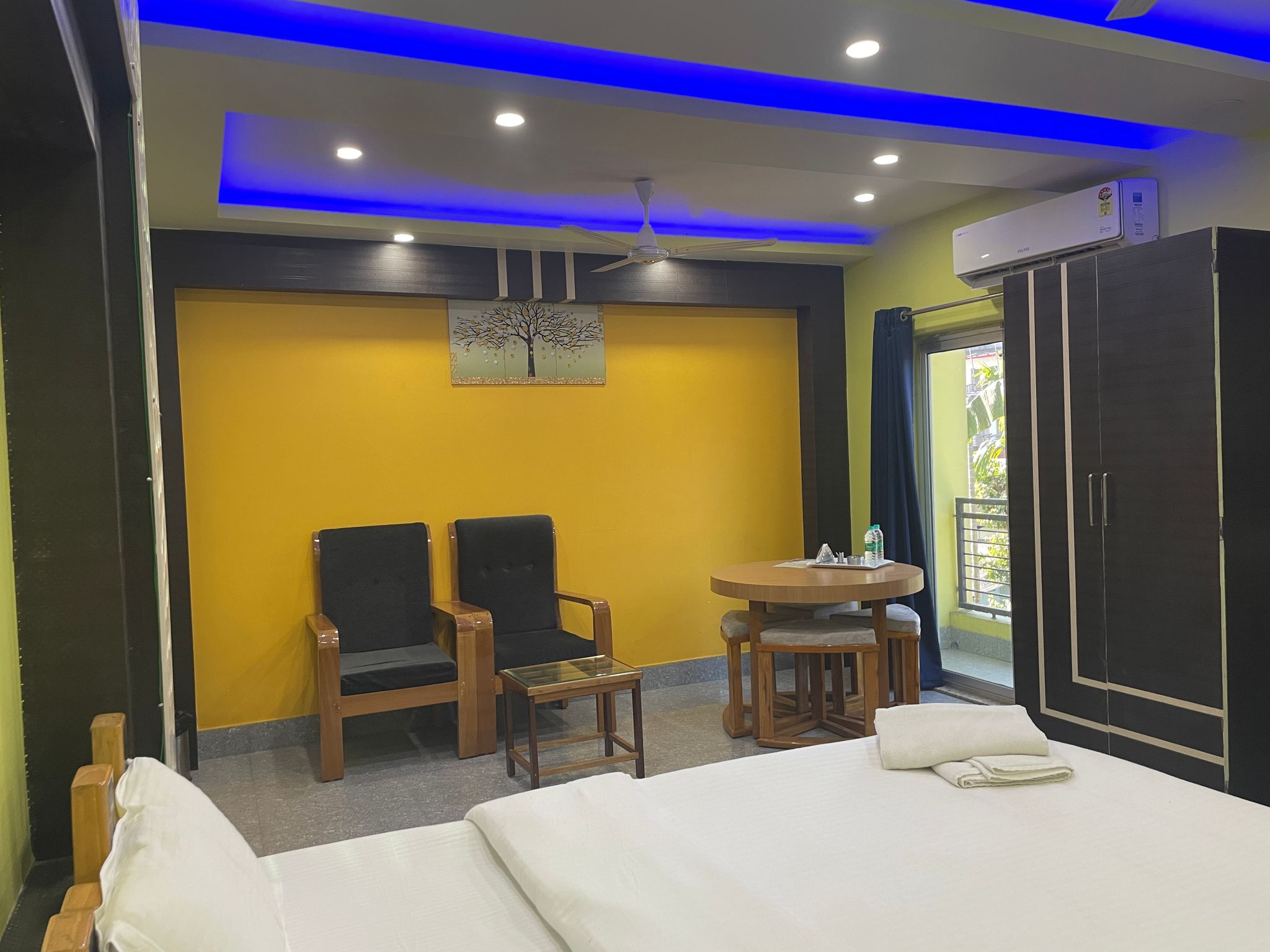 Hotel Mayuree Plaza Deluxe Room