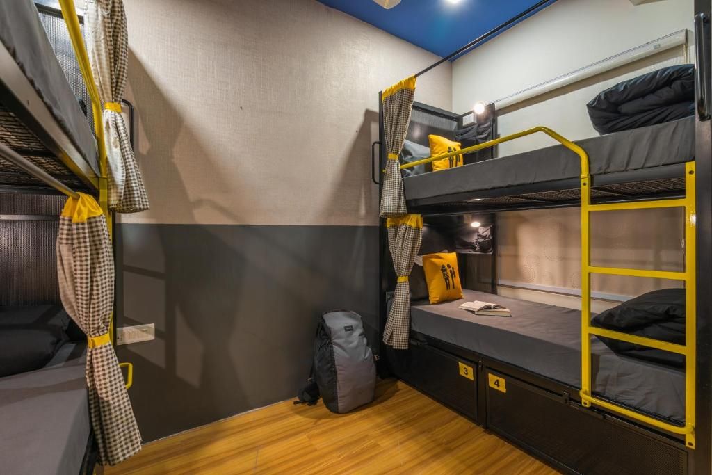 Bed in 4 Bed Mixed Dormitory 