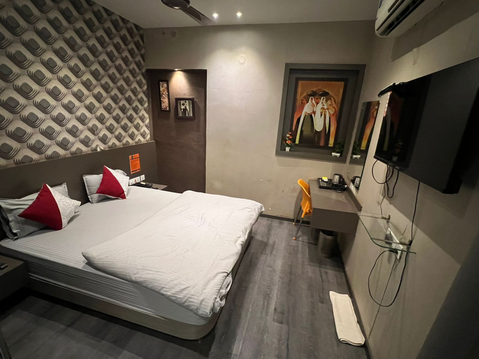 STANZA LUXURIOUS STAY Twin Room
