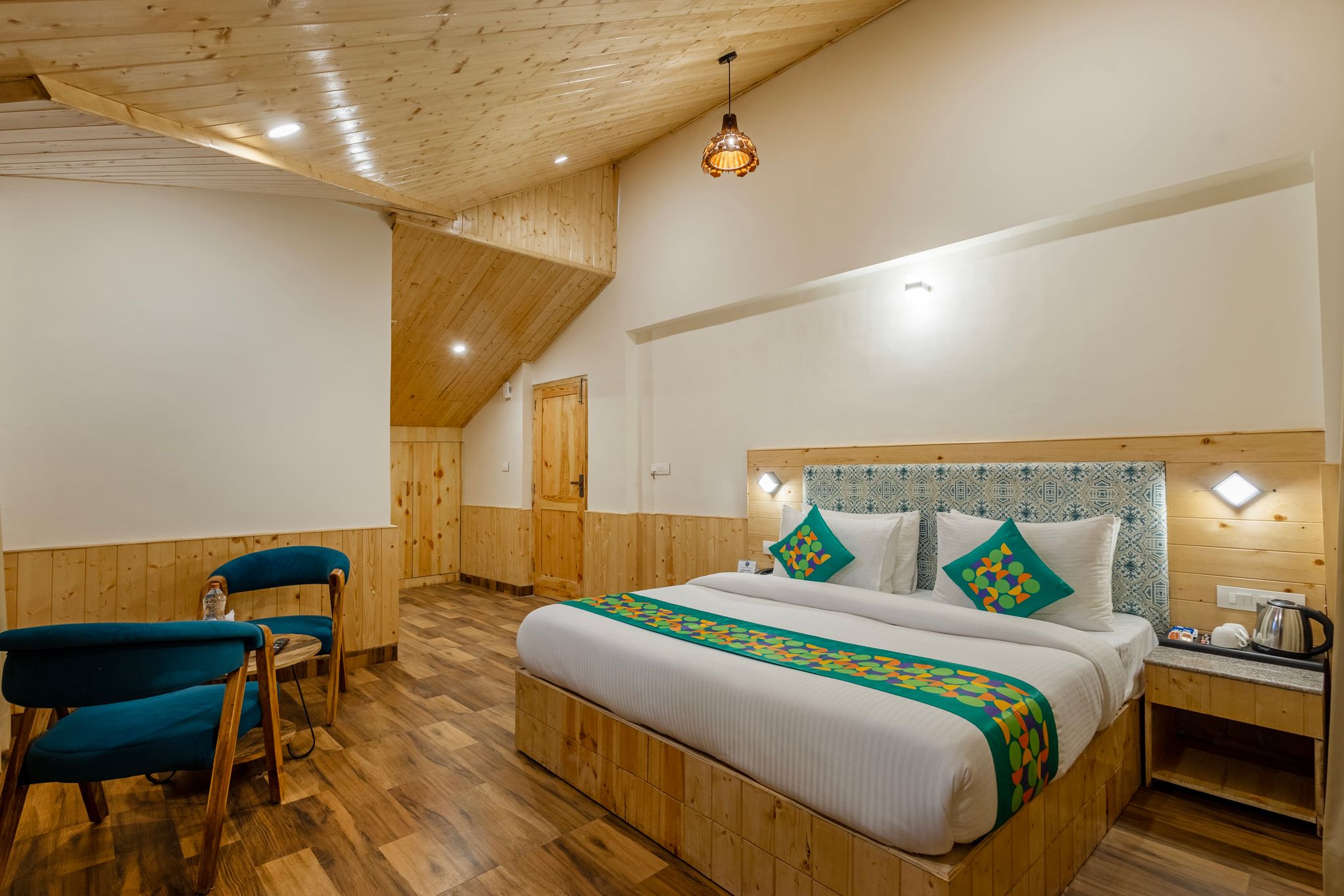 Treebo Premium Silverstone Resort With Mountain Valley View Standard Room 6