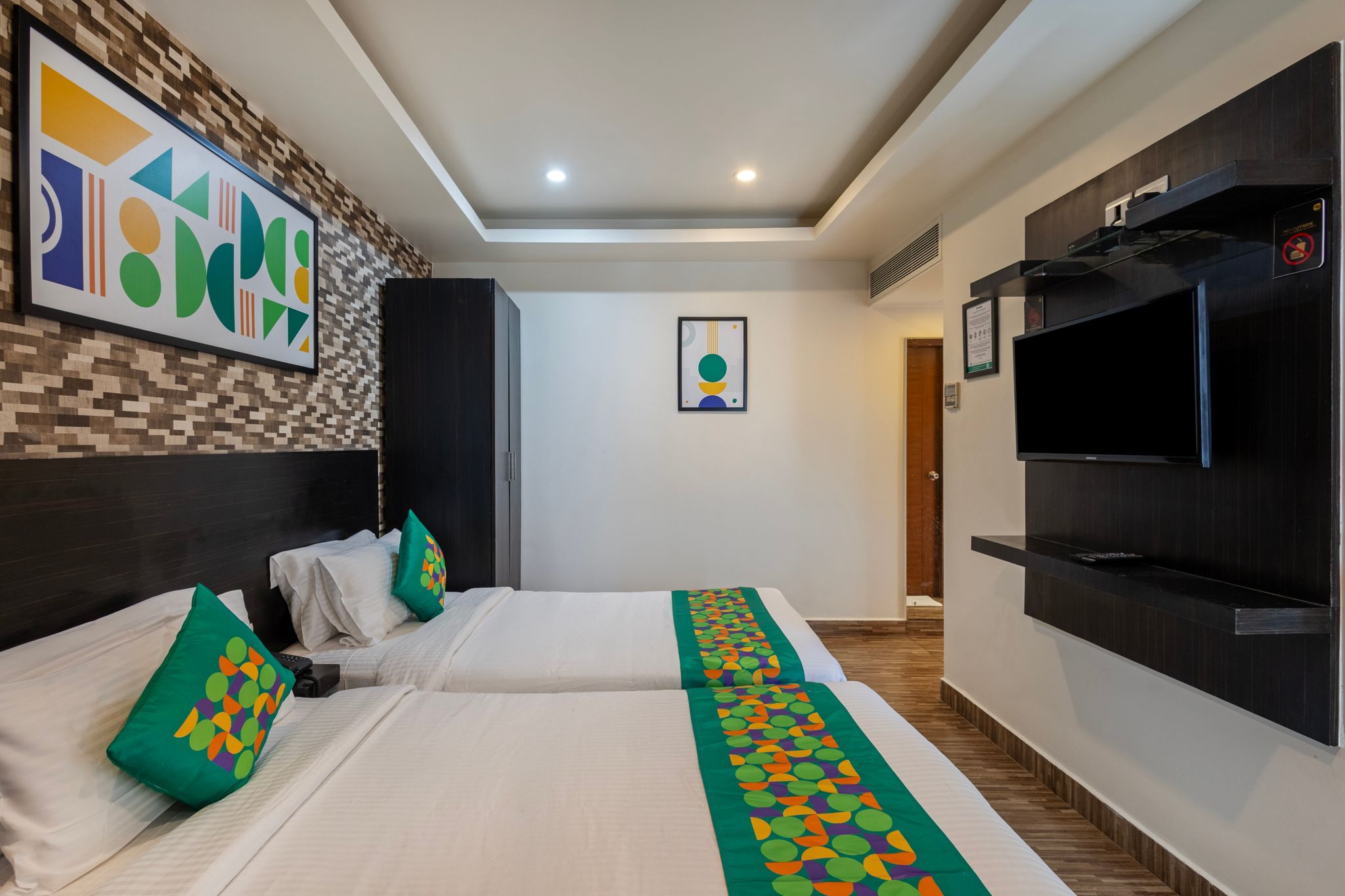 Treebo Premium Twin Star Standard Room 6