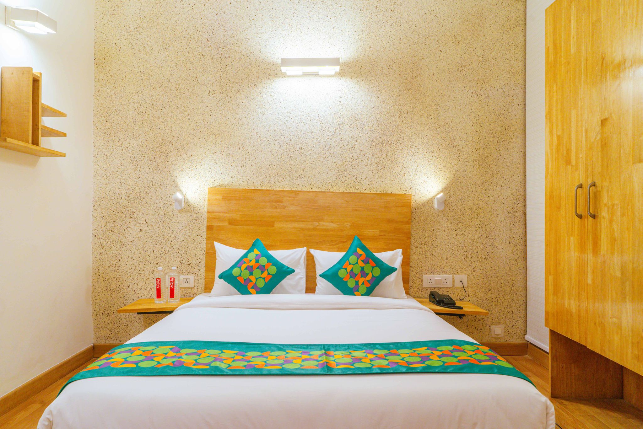 Treebo Ace Luxe Standard Room 8