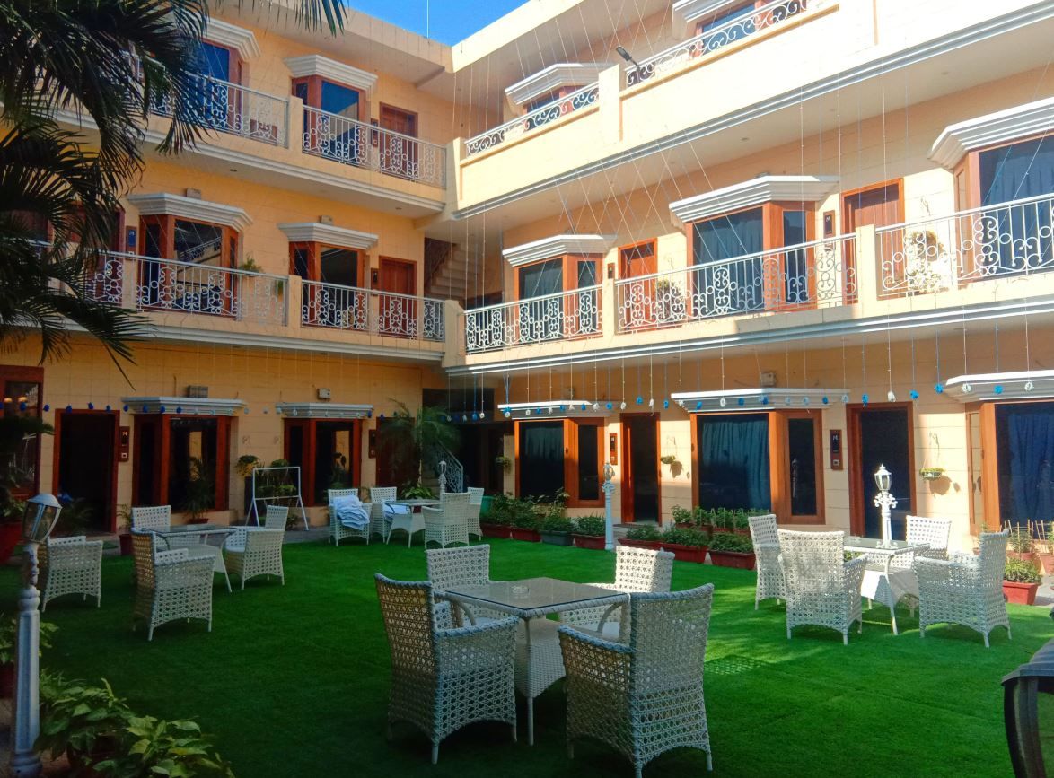 Hotel Exterior