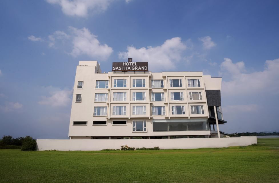Hotel Sastha Grand