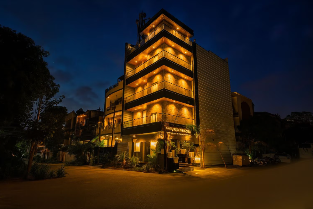 Hotel Down Town by Quadis- Sector 51 Noida