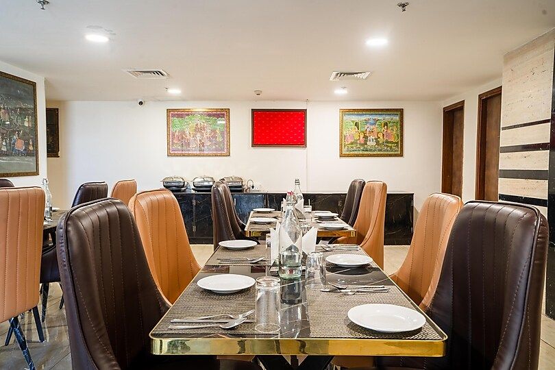 Food & Dining