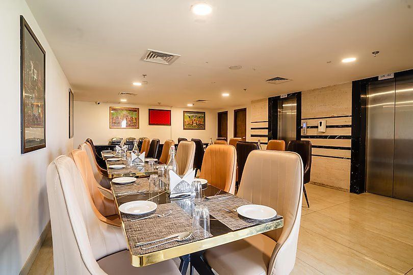 Food & Dining