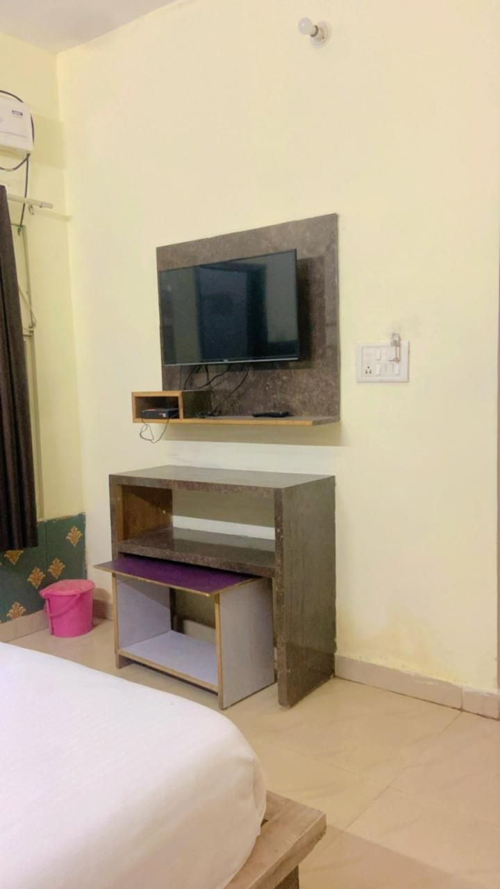 Hotel Raas Ramayana Deluxe Room 7