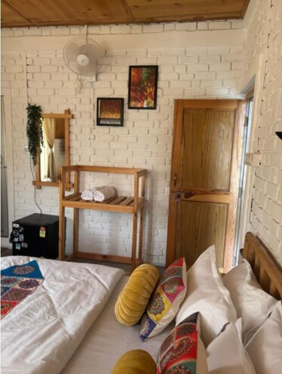 The Hood Bir near Landing Site Boutique Room 4