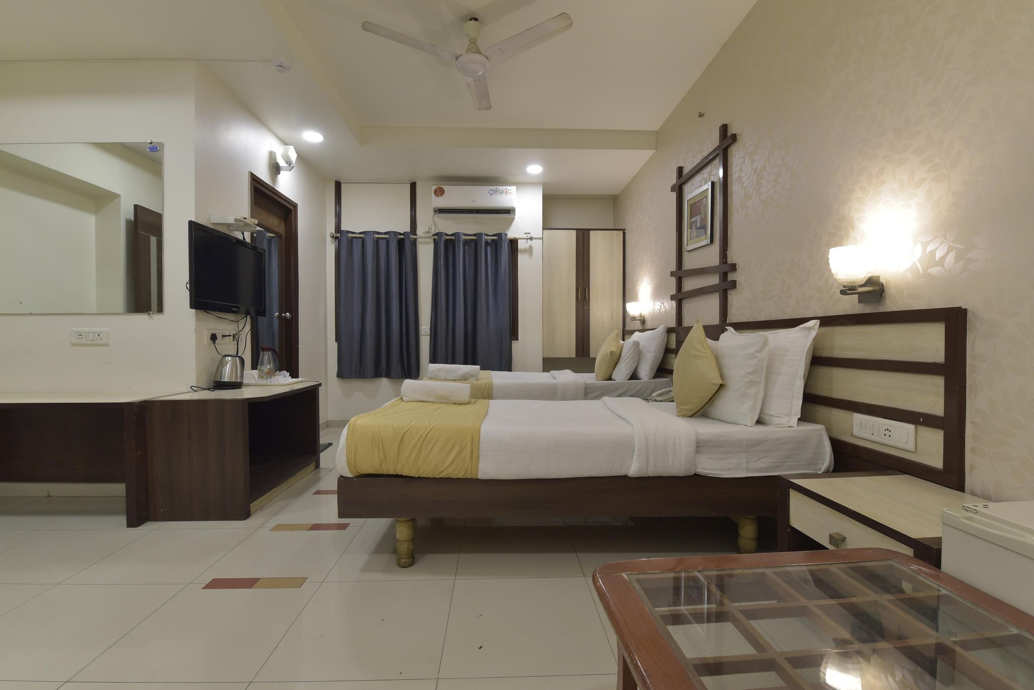 Suite Room