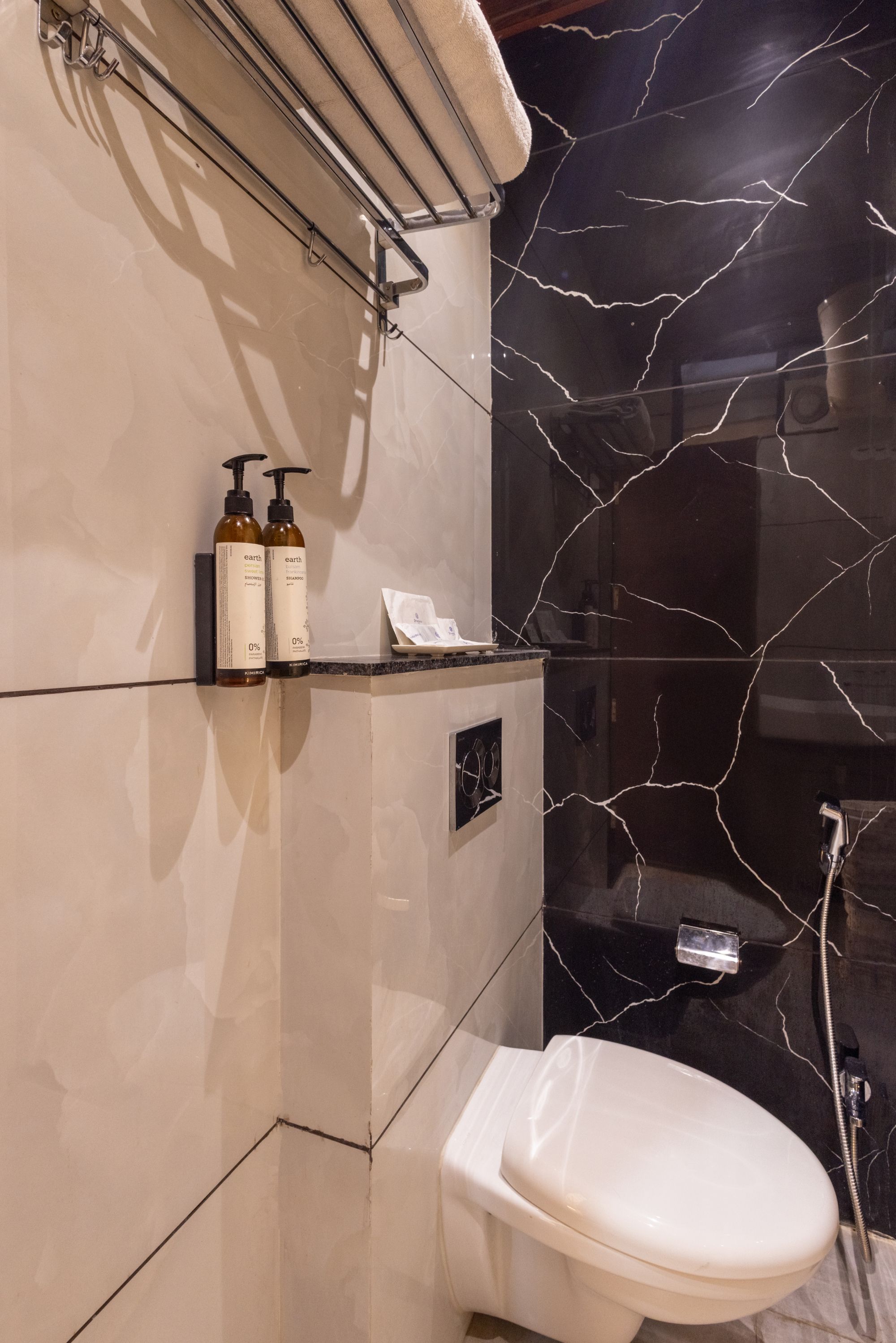 Hotel Pravasa Stay, Dewas Naka Superior Room 7