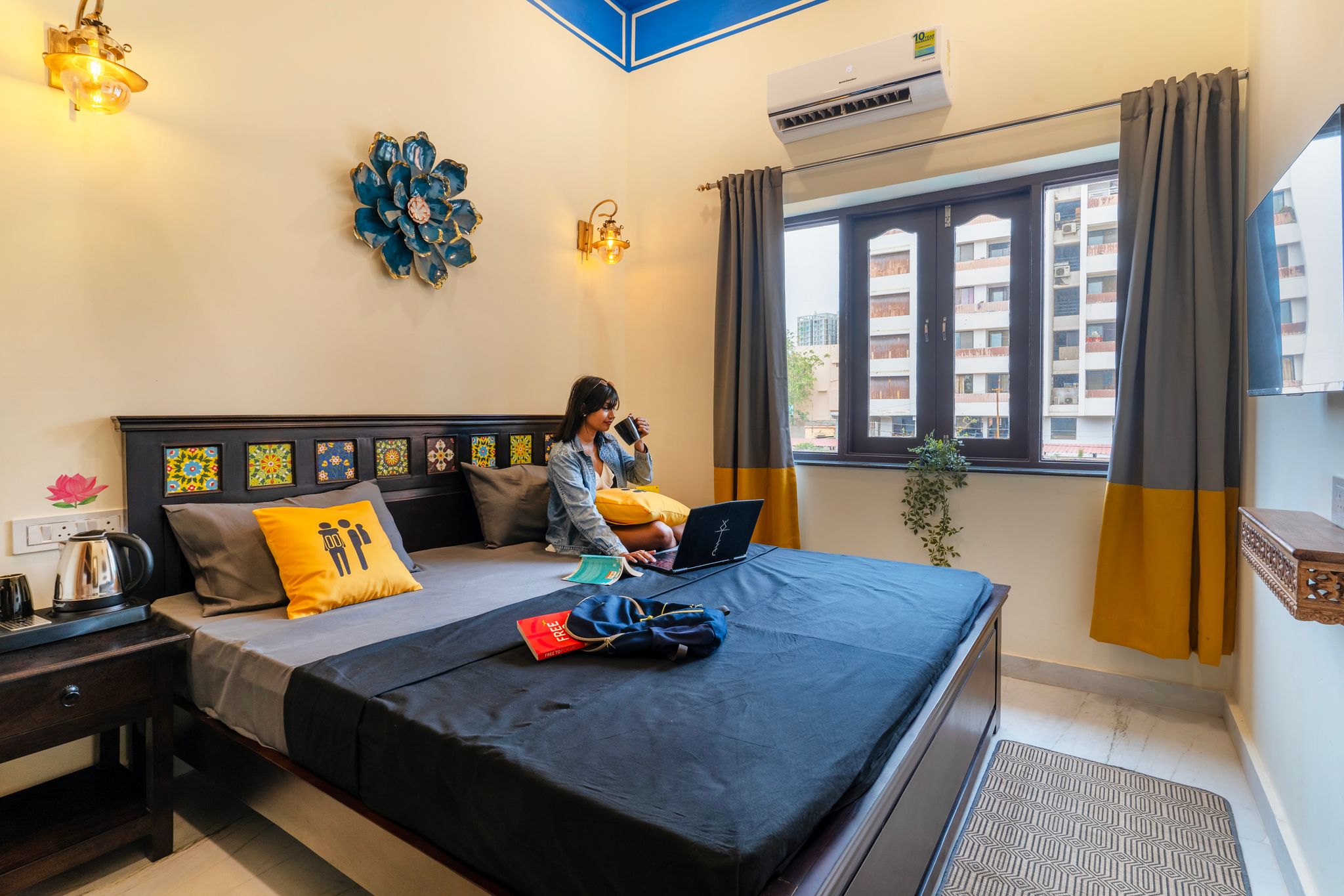The Hosteller Jodhpur Deluxe Double Room 2