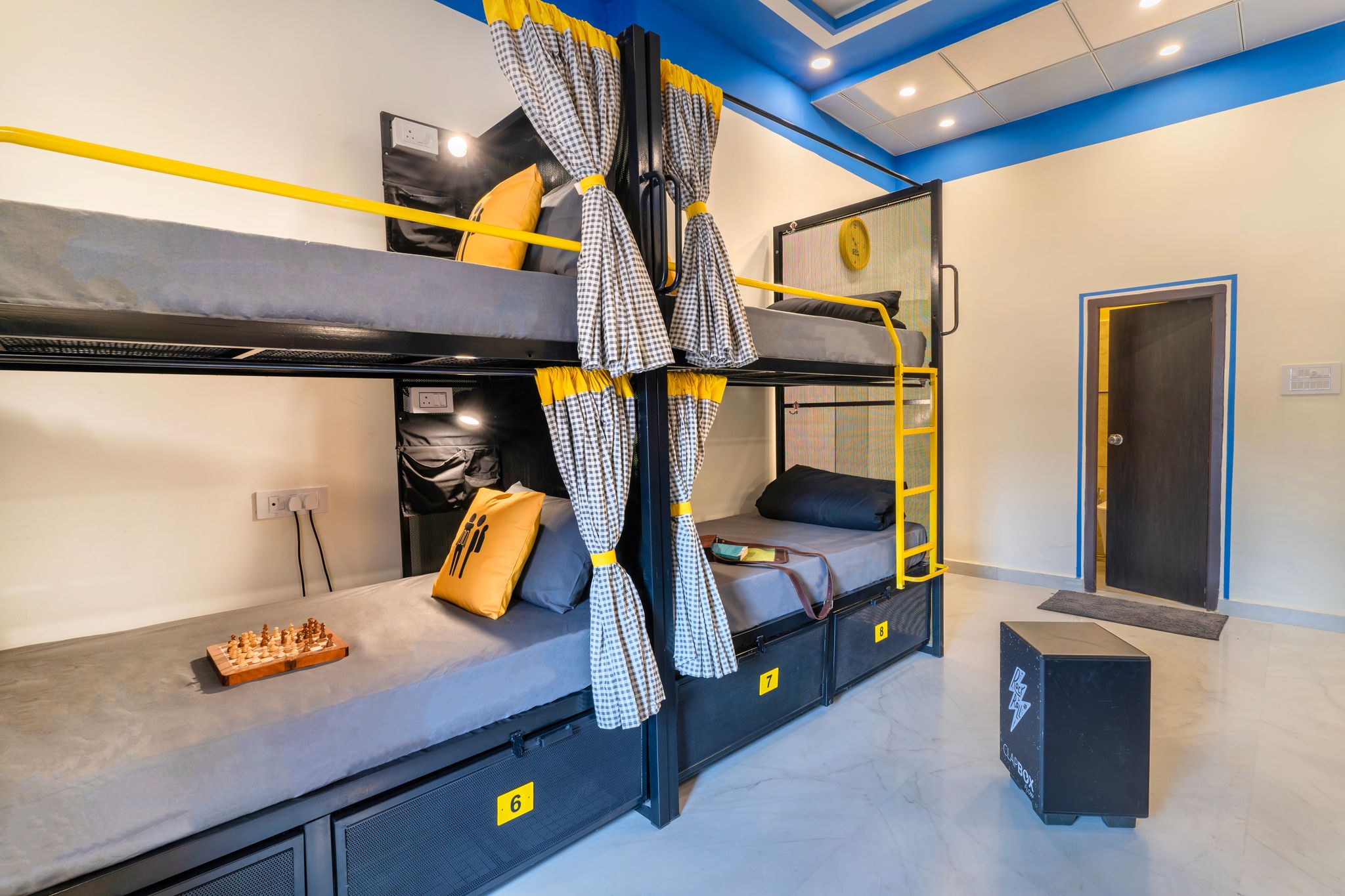 Bed in 8 Bed Mixed Dormitory