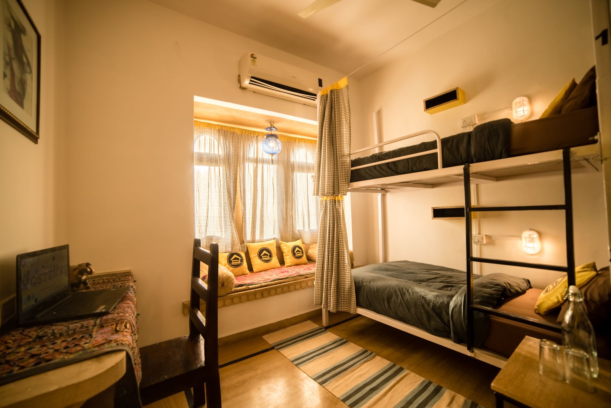 Bed in 4 Bed Mixed Dormitory