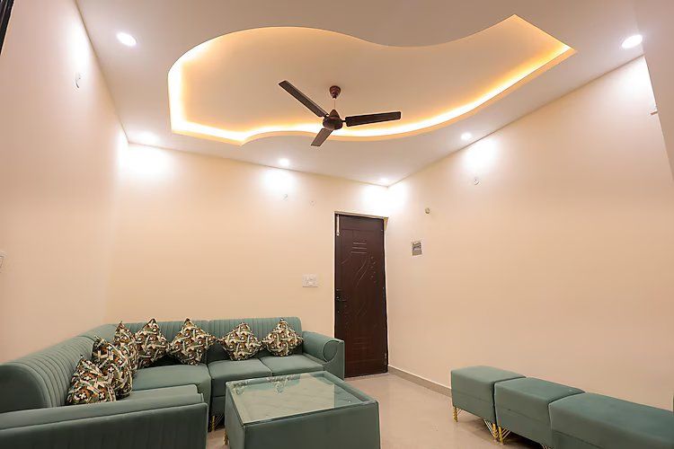 MANGO TREE HOTEL AND SUITES BY BLUES Suite Room 9