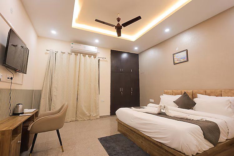 MANGO TREE HOTEL AND SUITES BY BLUES Suite Room 2