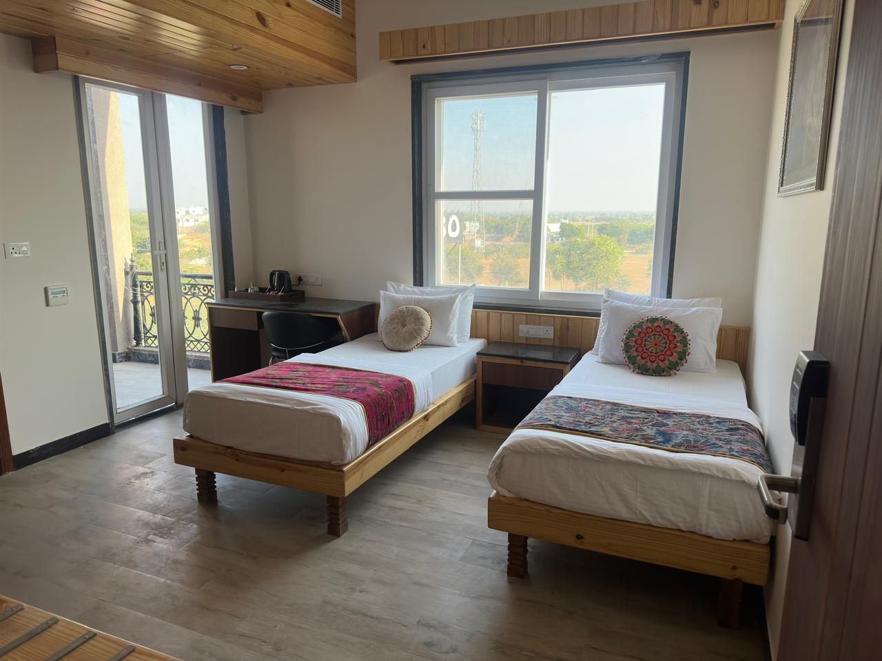 Super Deluxe Room