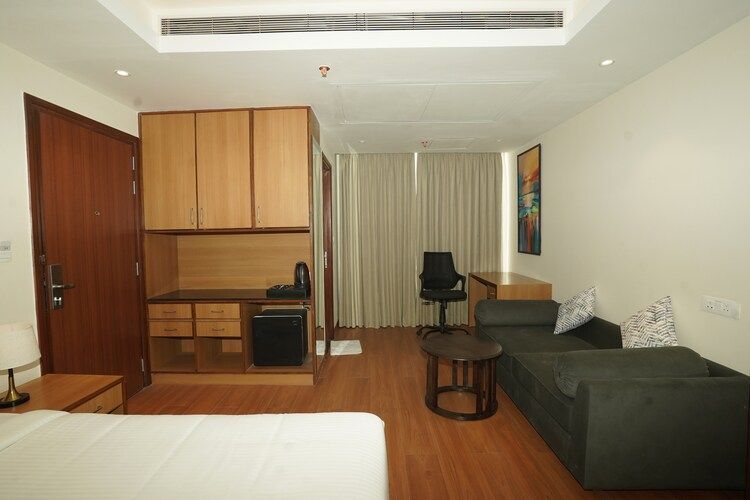 GREEN MOUNTAIN RESORT  Suite Room 15