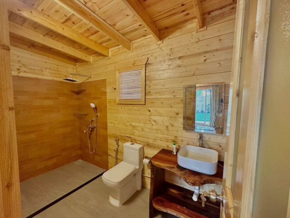 The Nine Beach Resort  Double Room Ac With Pool View 4