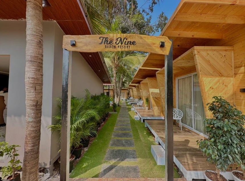 The Nine Beach Resort 