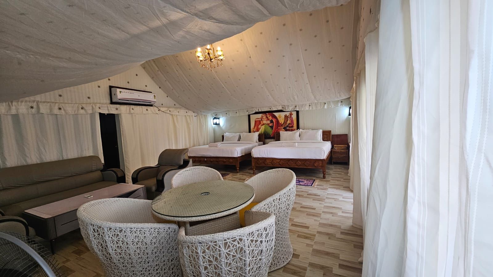 Large Tent Cottage