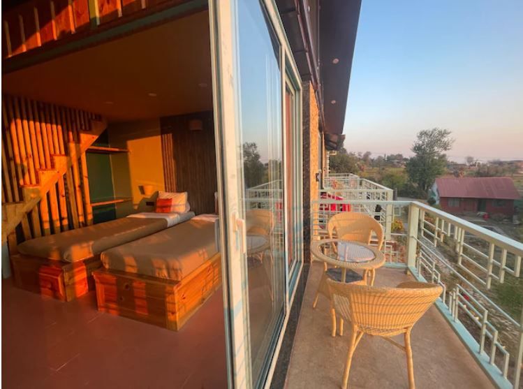 INFINITEA SUPERIOR ATTIC ROOM WITH BALCONY (TWIN BEDS)