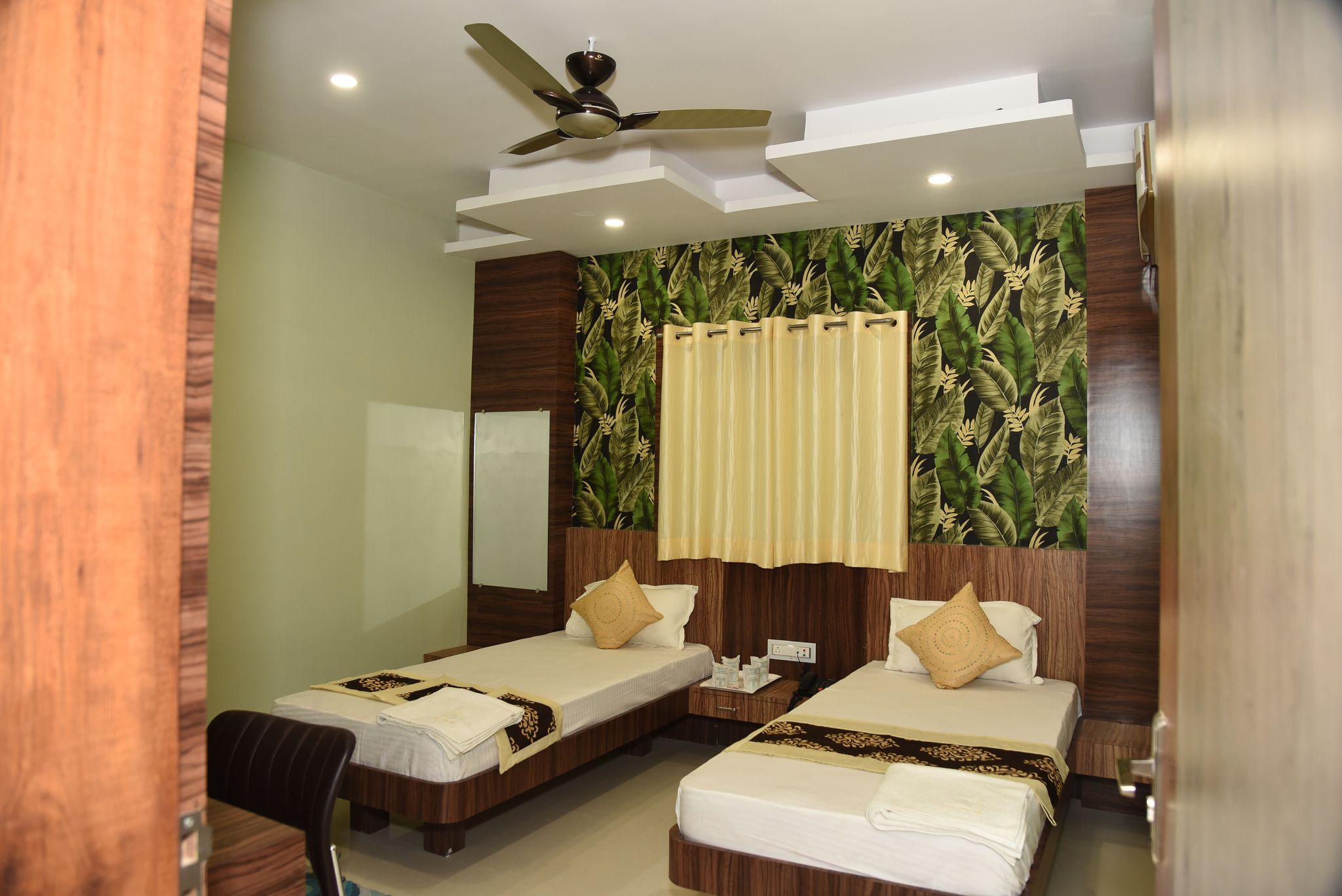 Palm Tree Inn Executive Room