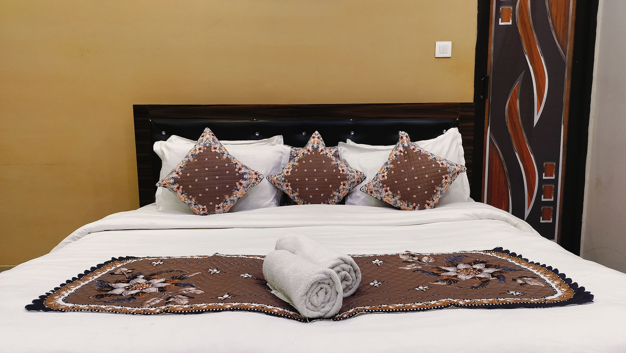 Deluxe Room With Balcony and Private Balcony