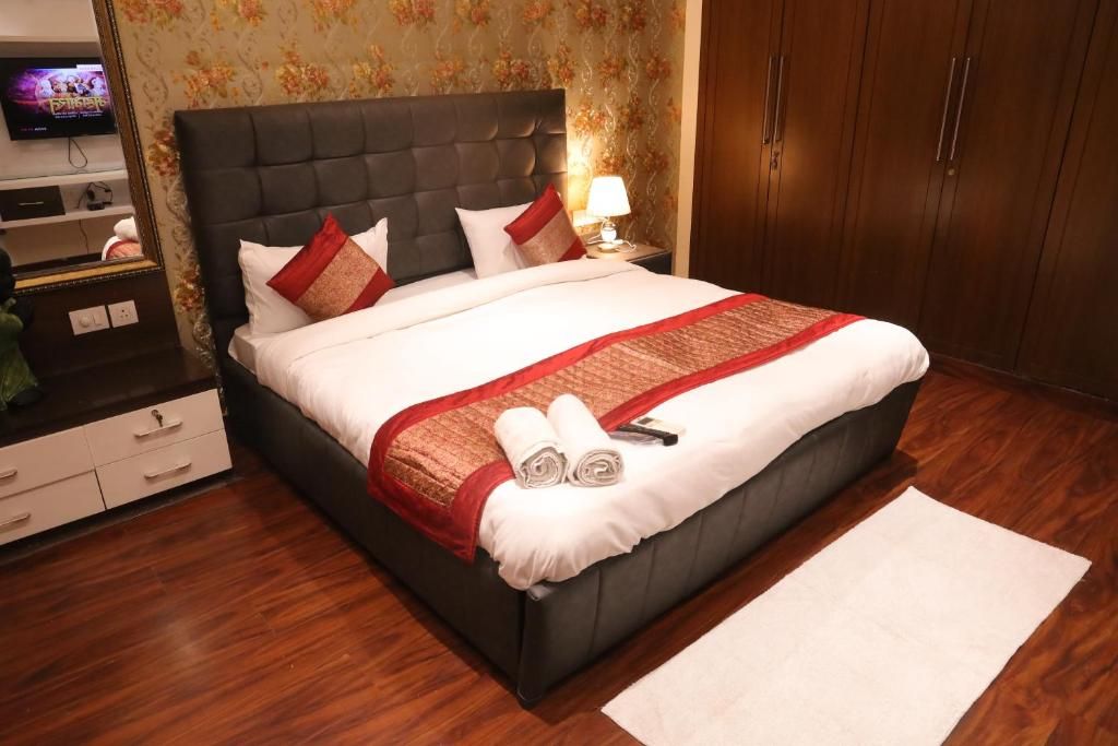 3BHK 