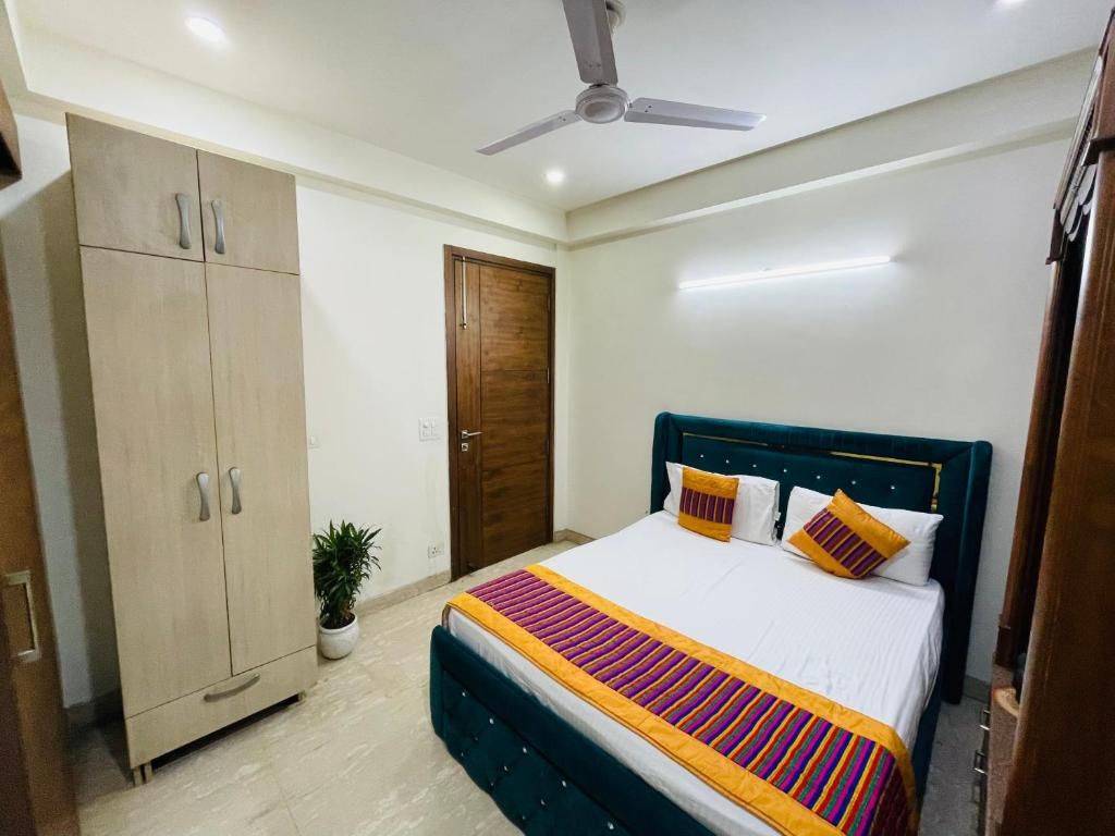 4 BHK APARTMENT 
