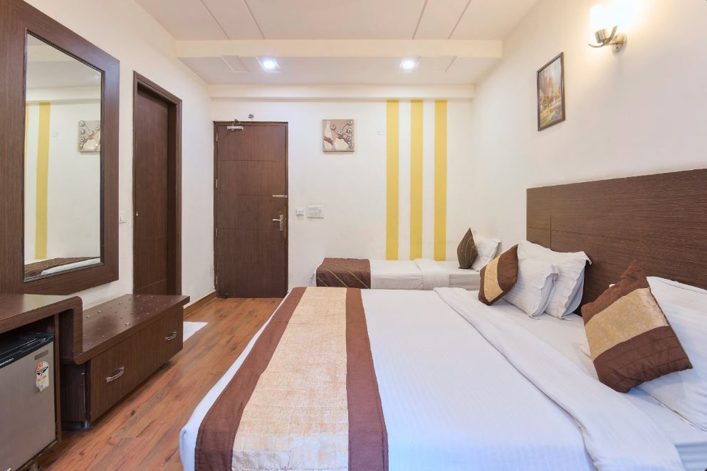 Family Room AC For Four Person