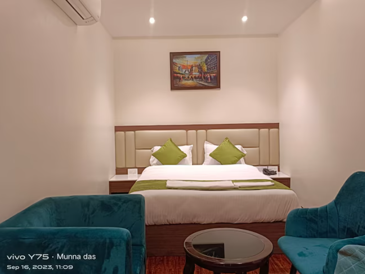 Executive Room