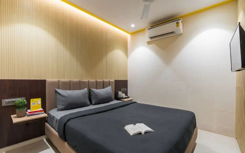 The Hosteller Mumbai, International Airport Standard Double Room 4