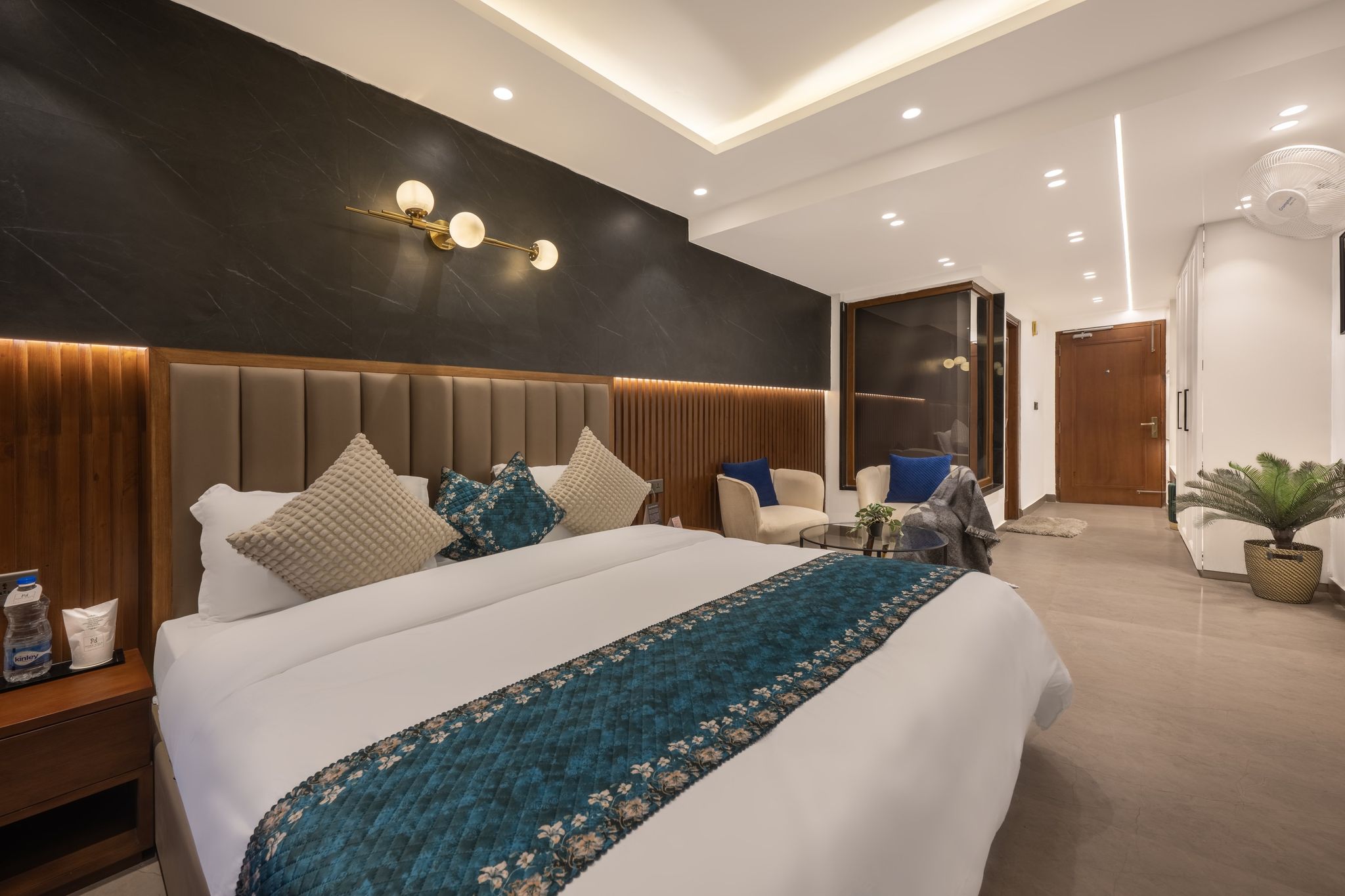 The Hideaway Room with Balcony (River View)