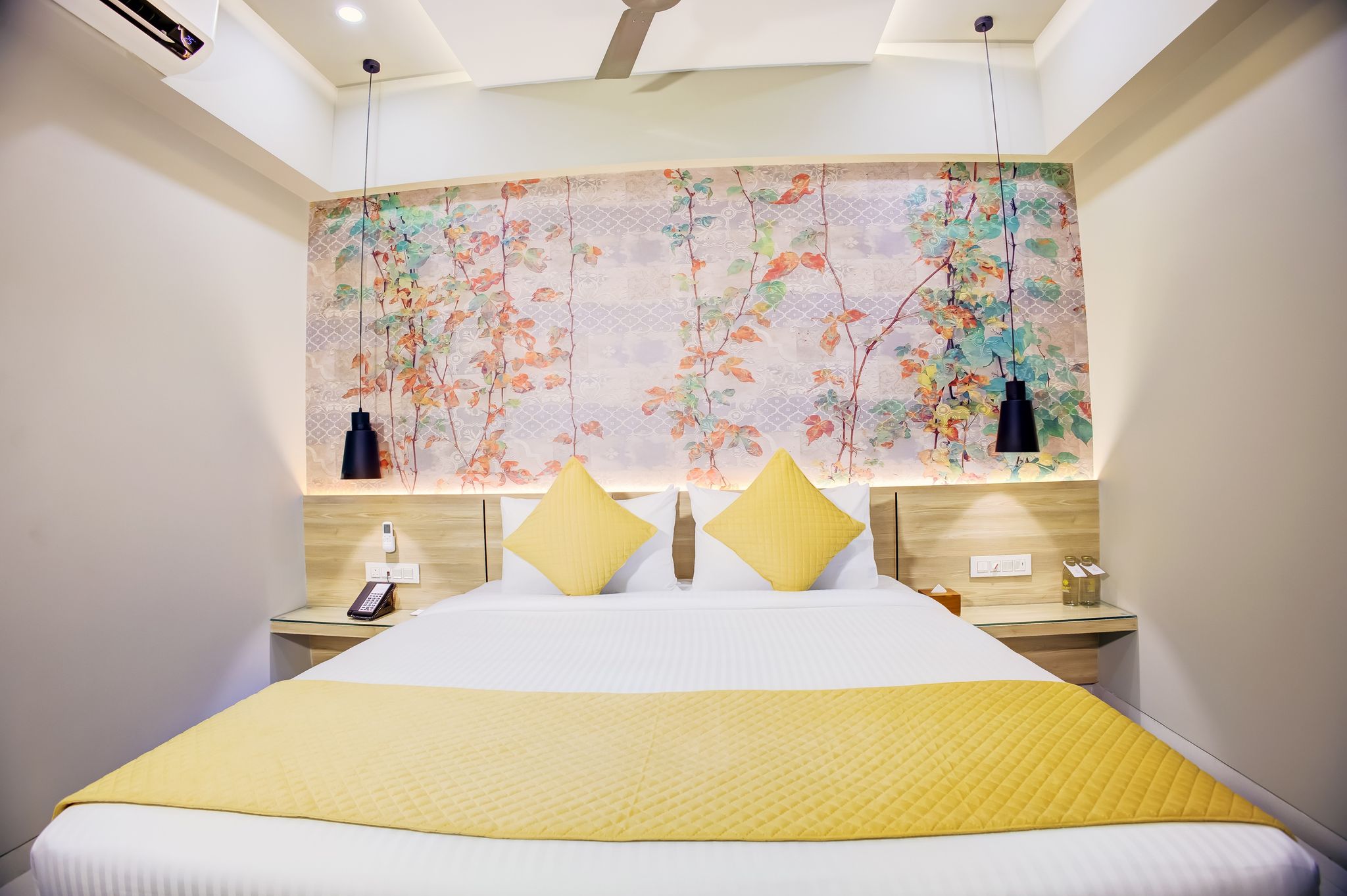 Cozzet Mahad Club Room 6