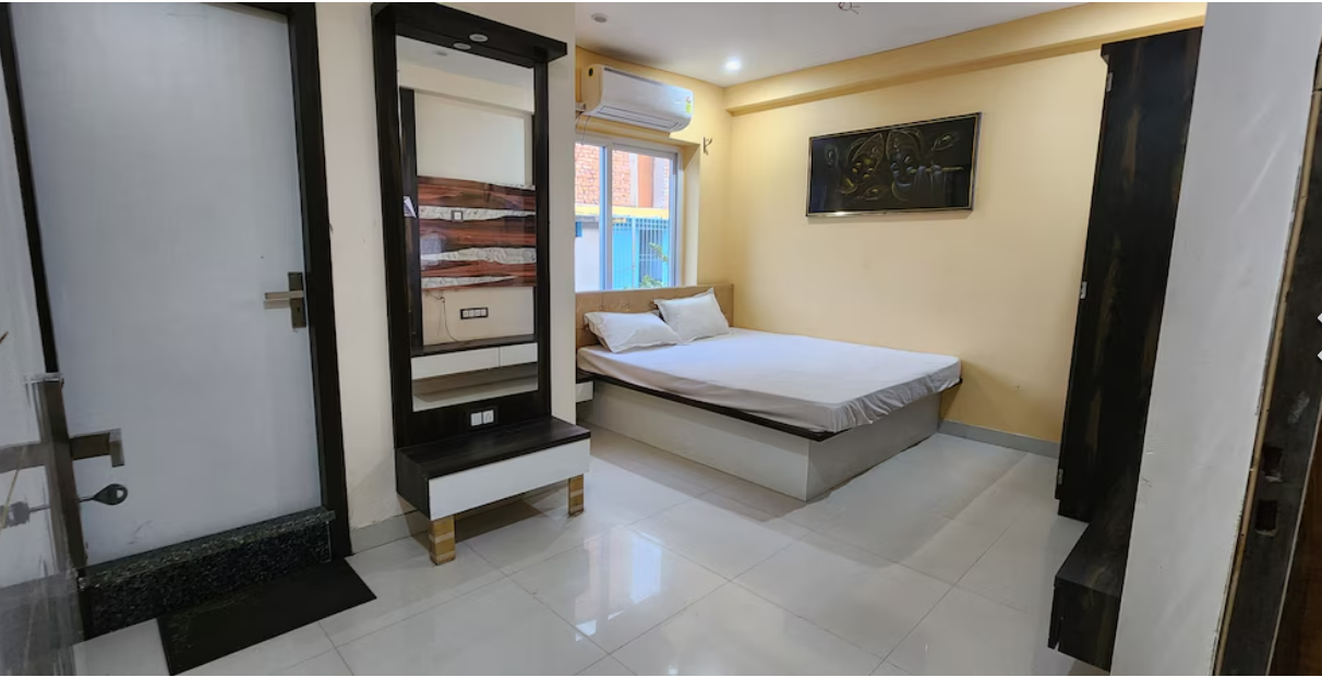 Rama Royal Resorts DELUXE ROOM ECONOMY NON-AC 2