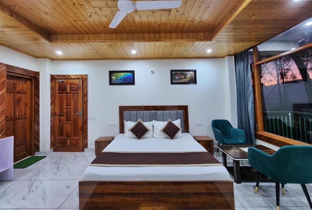 Pristine Edge Kasauli AC Deluxe Room