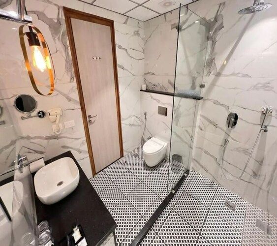 Palasa Hotel & Resort Parthive King Room 8